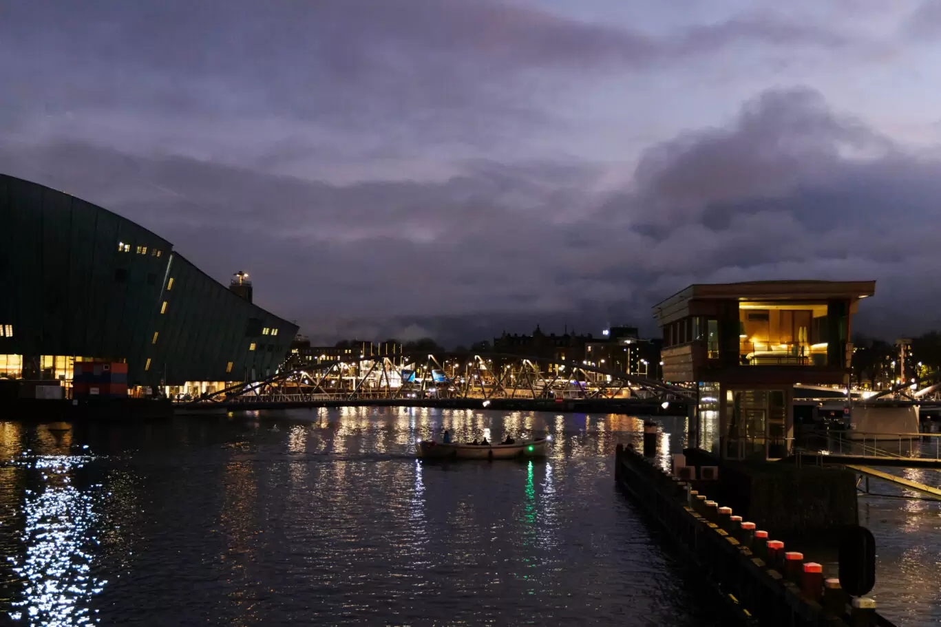 18-oosterdoksekade-night-nemo