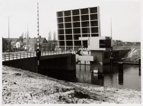 102. Meeuwenpleinbrug – 1968