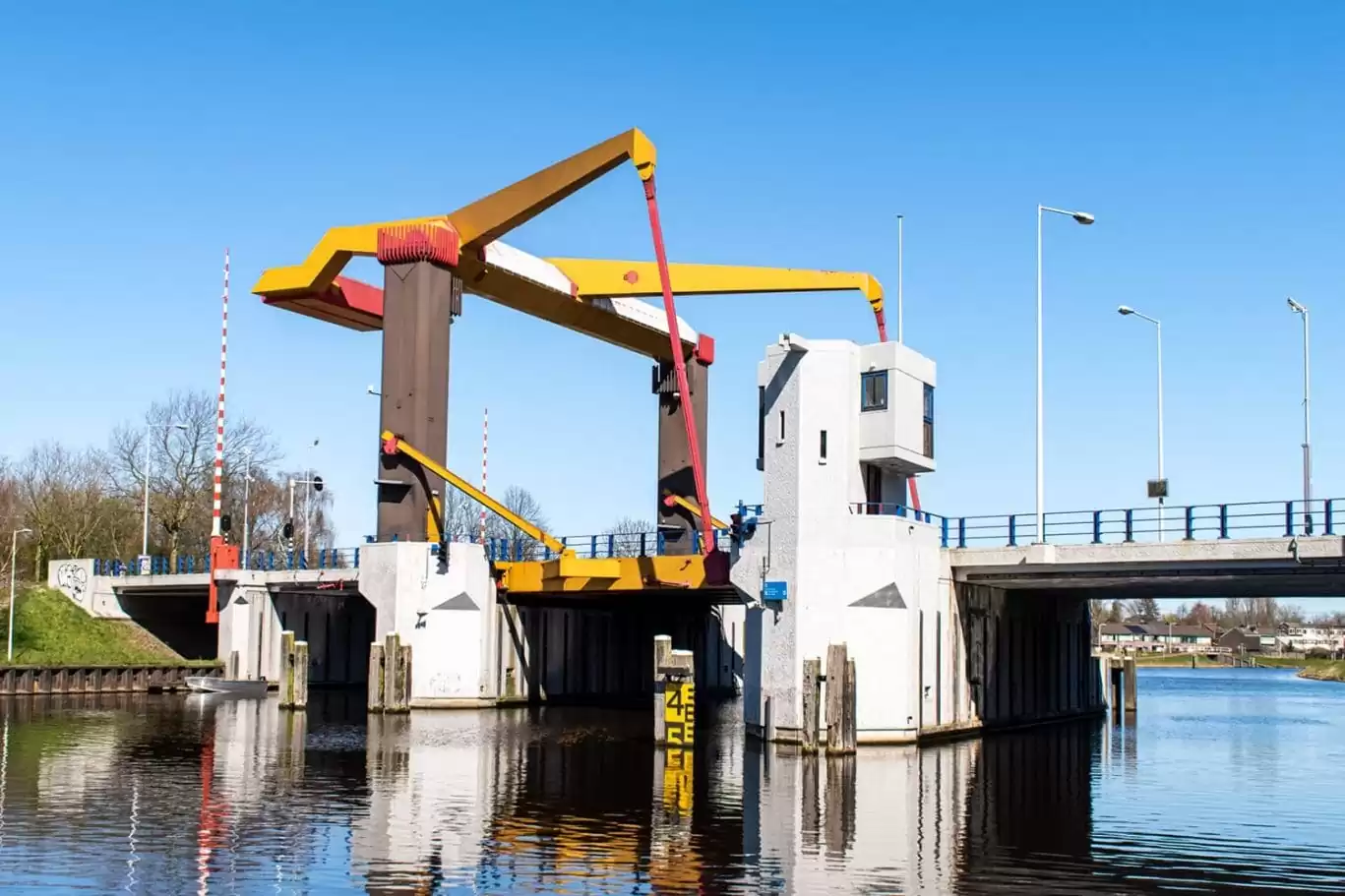 SWEETS hotel Amsterdam Noord Holland_bridge house