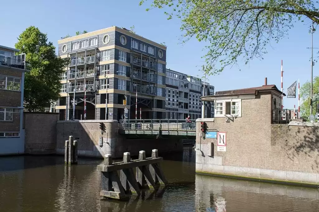 Photo of SWEETS hotel Amsterdam West Van Hallbrug bridge house exterior hotel near Amsterdam Center neighborhood canal