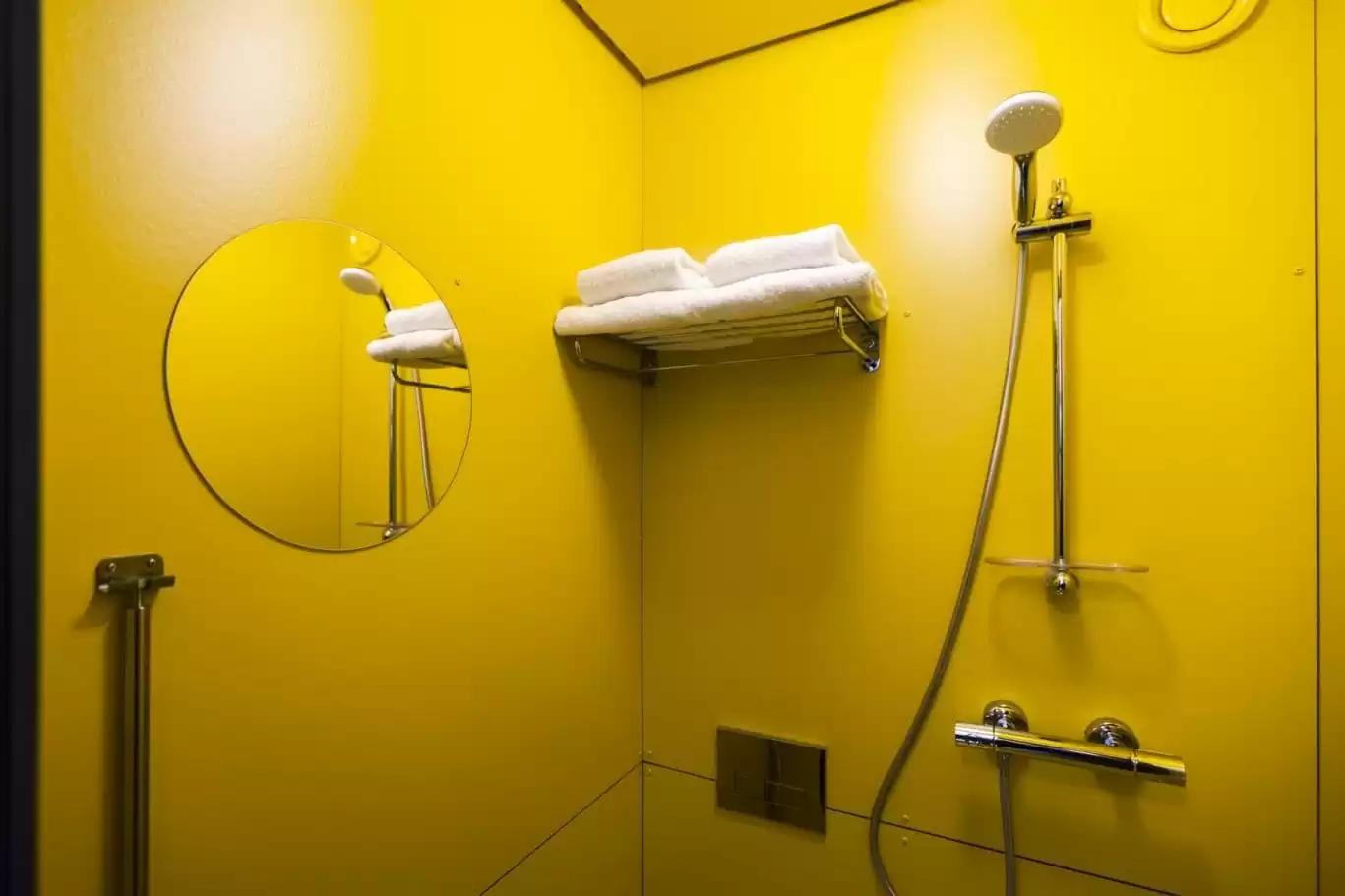 Theophile de Bock bridge house on Amsterdam canals