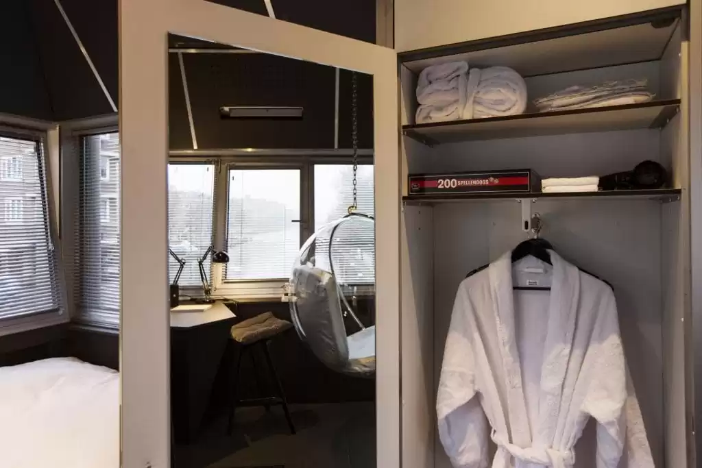 SWEETS hotel Wiegbrug bridge house on Amsterdam canals - design interior with Bubble Chair