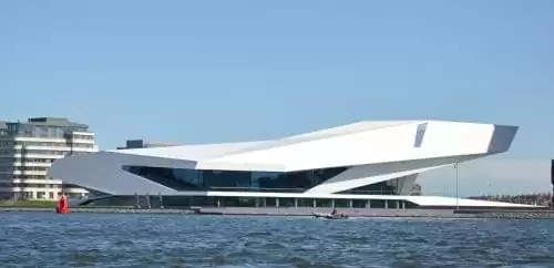 Photo courtesy of de Architect- Eye Film Museum (Meeuwenpleinbrug – Buiksloterdraaibrug – Gerben Wagenaarbrug)