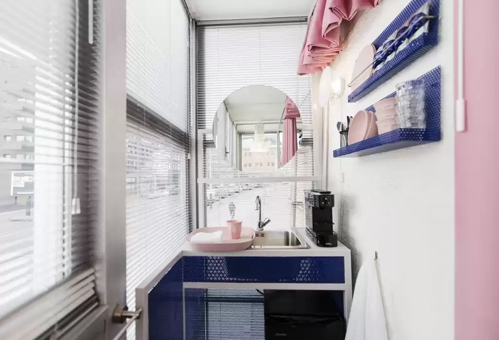 Photo of SWEETS hotel Amsterdam bridge house Westerdoksbrug interior