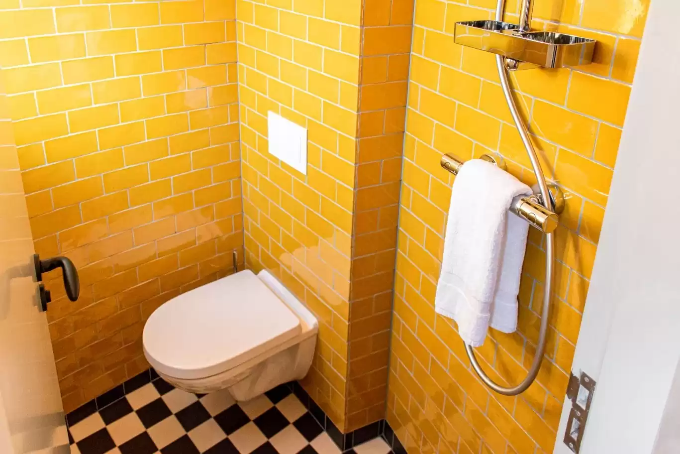 Toilet of SWEETS hotel's bridge house Willemsbrug